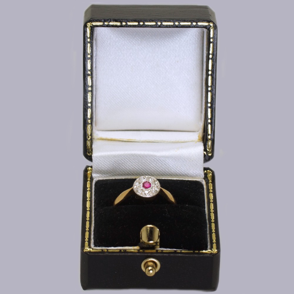 Art Deco Ruby & Diamond Cluster Ring Vintage 18ct Gold 1920's Antique Daisy Ring View XIV