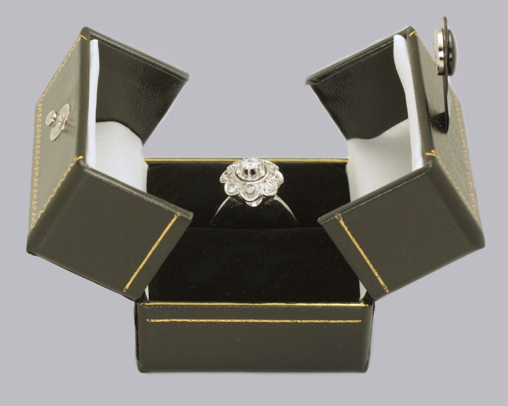 18ct GOLD DIAMOND CLUSTER RING French Retro 1.00ct Diamond Art Deco Ring circa 1920 View XVII