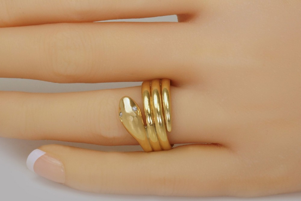 Victorian 18ct Gold Coiled Snake Ring Antique Coiled Serpent Ring Diamond Eyes View X