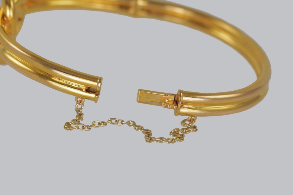 Victorian 15ct Gold Old Cut Diamond Lovers Knot Hinged Bangle Antique Bracelet circa 1890  View III