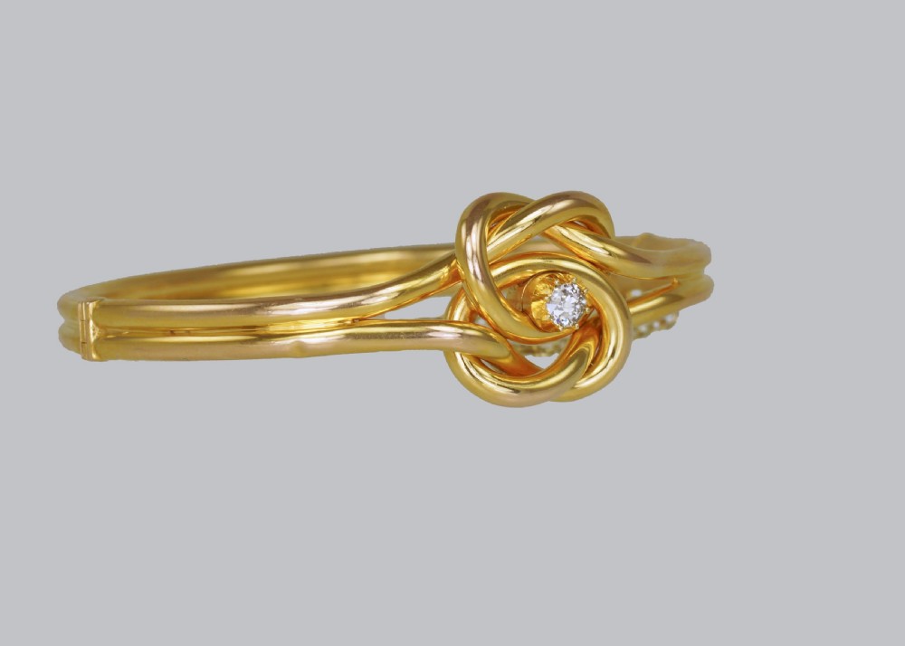 Victorian 15ct Gold Old Cut Diamond Lovers Knot Hinged Bangle Antique Bracelet circa 1890  View XI