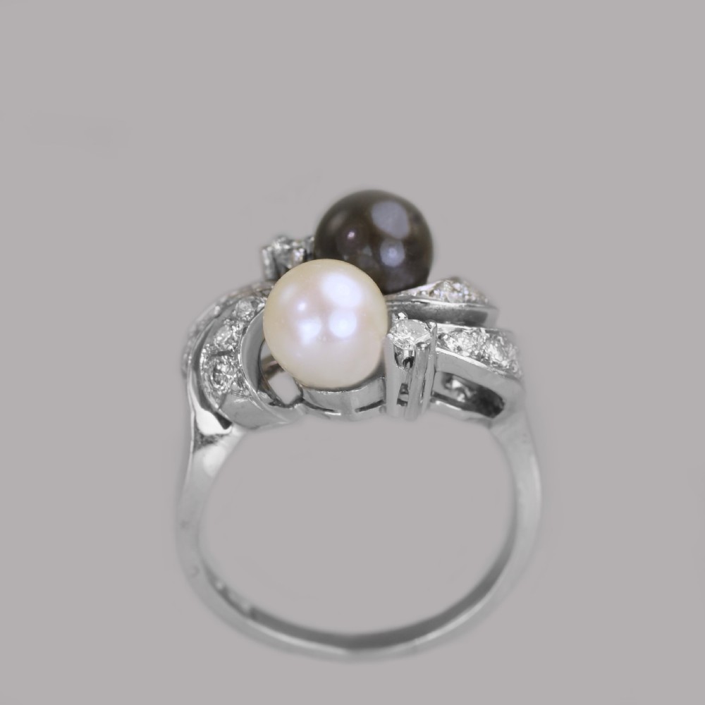 Vintage 18ct Gold Pearl & Diamond Toi & Moi Ring 1960's Grey Pearl Cocktail Twist Ring View V