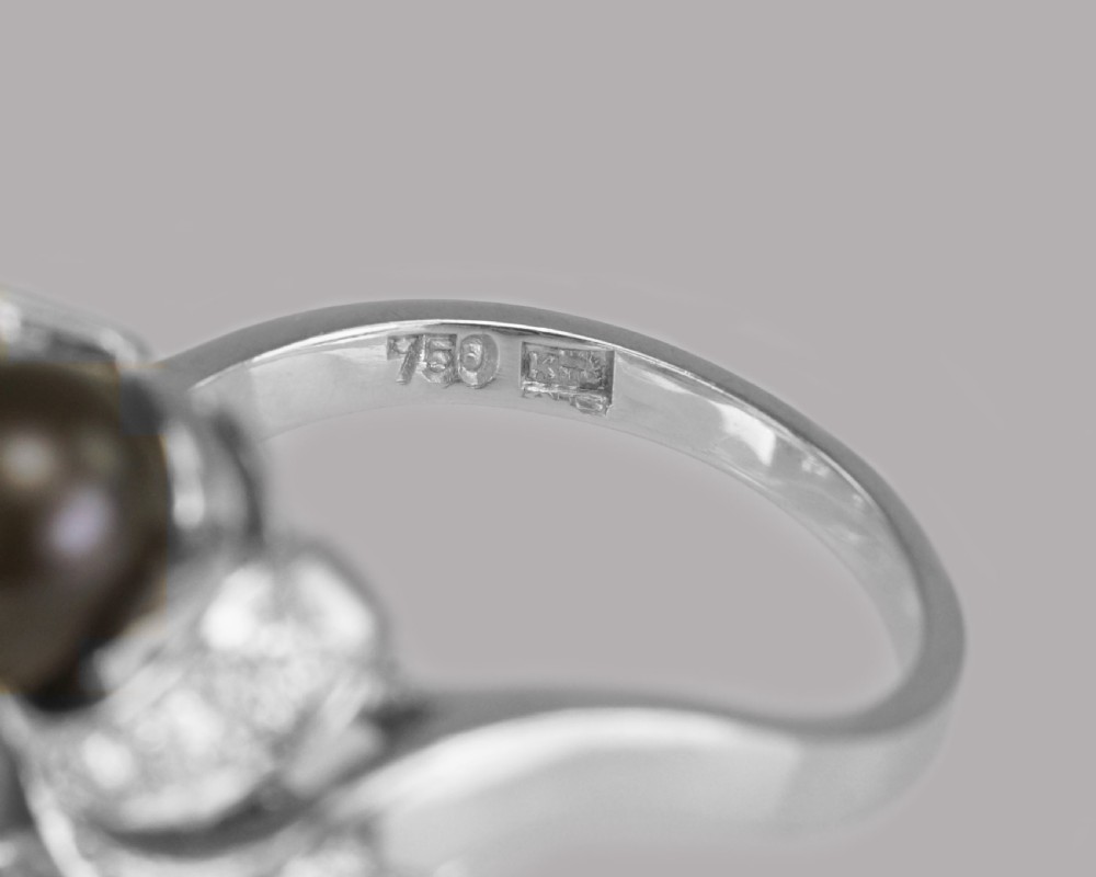 Vintage 18ct Gold Pearl & Diamond Toi & Moi Ring 1960's Grey Pearl Cocktail Twist Ring View XVI