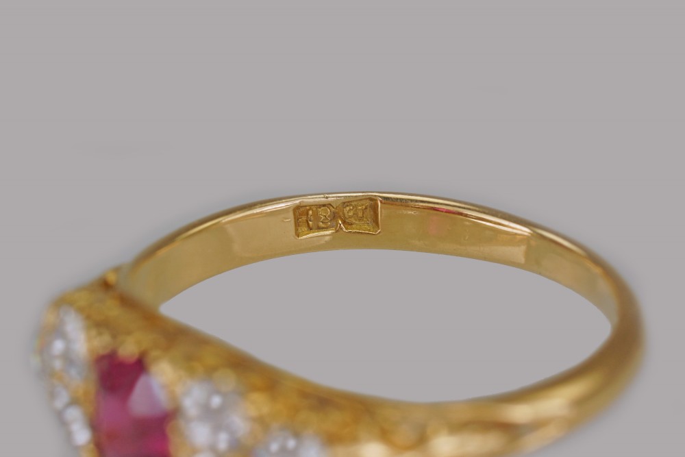Victorian 18ct Gold Ruby & Old Mine Cut Diamond Ring Antique Ornate English Ring  View XII
