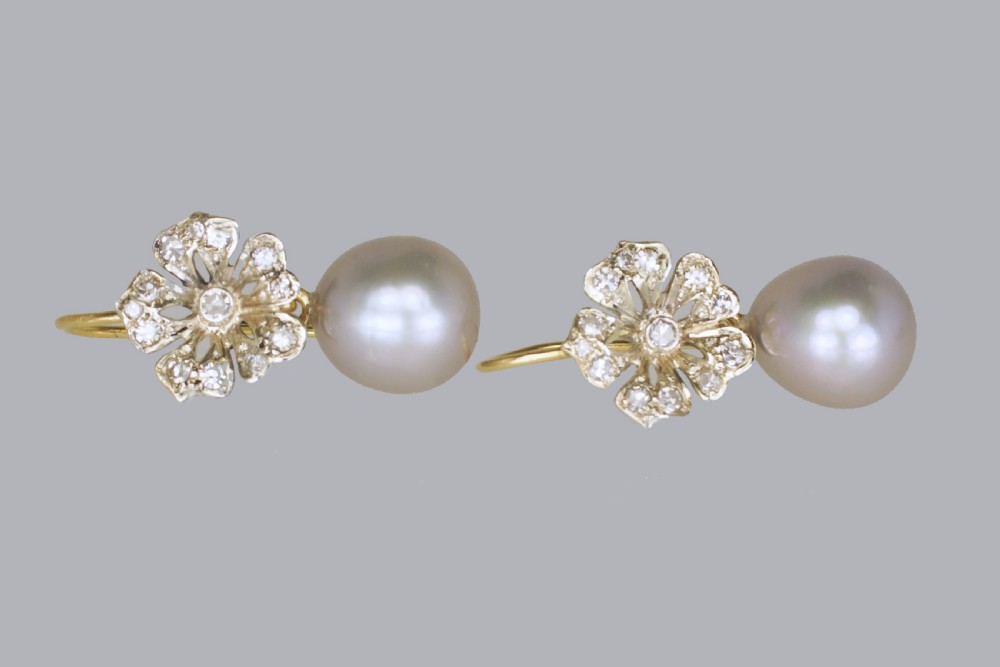 Edwardian Pearl & Swiss Cut Diamond Drop 18ct Gold Antique Dangle Earrings circa 1910  View III
