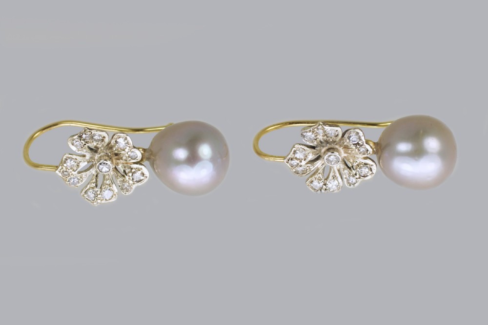 Edwardian Pearl & Swiss Cut Diamond Drop 18ct Gold Antique Dangle Earrings circa 1910  View IV