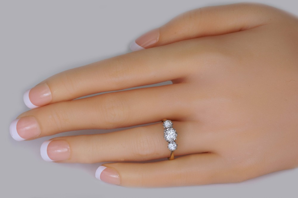 Antique 1.00ct Old European Cut Diamond 18ct Gold Vintage Edwardian Trilogy Ring View II