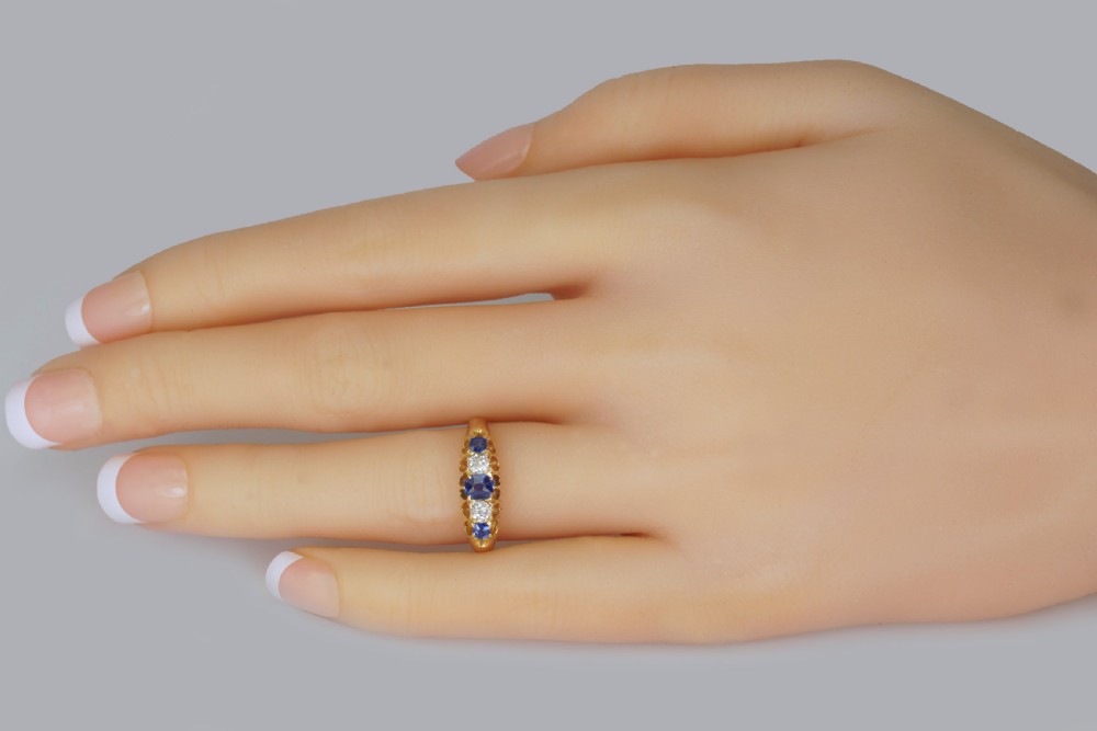 Victoria 18ct Gold Sapphire & Old Mine Cut Diamond Antique Ring Birmingham 1892 View II