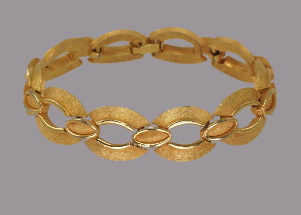 Vintage Trifari Link Chain Necklace & Bracelet Set 1960's Signed Crown & T Charm  View II