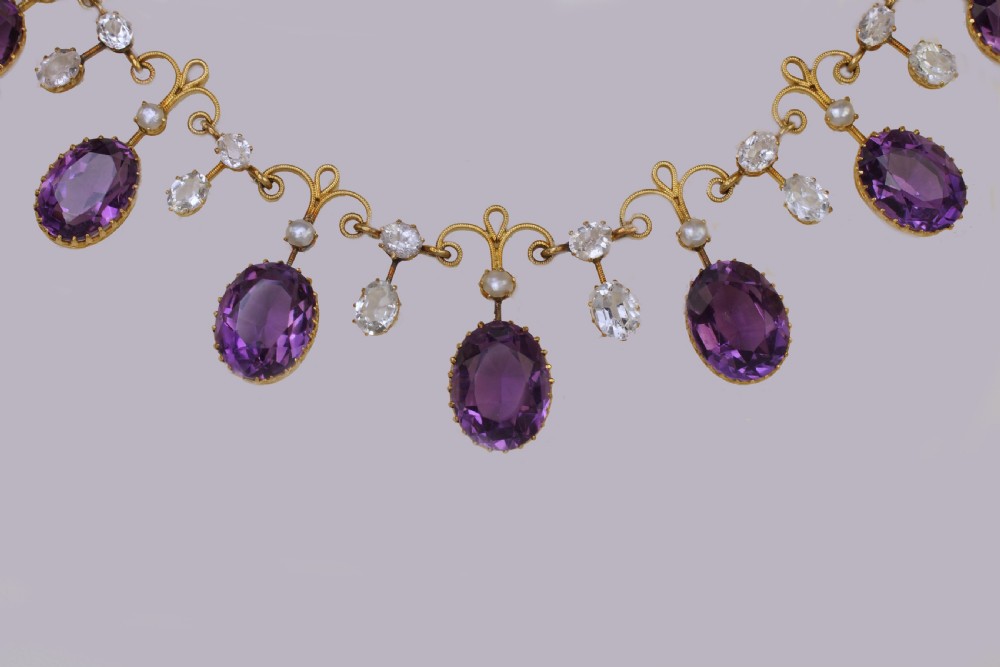 Victorian Amethyst Goshenite & Pearl 15ct Gold Antique Garland Necklace With Original presentation Box View VI