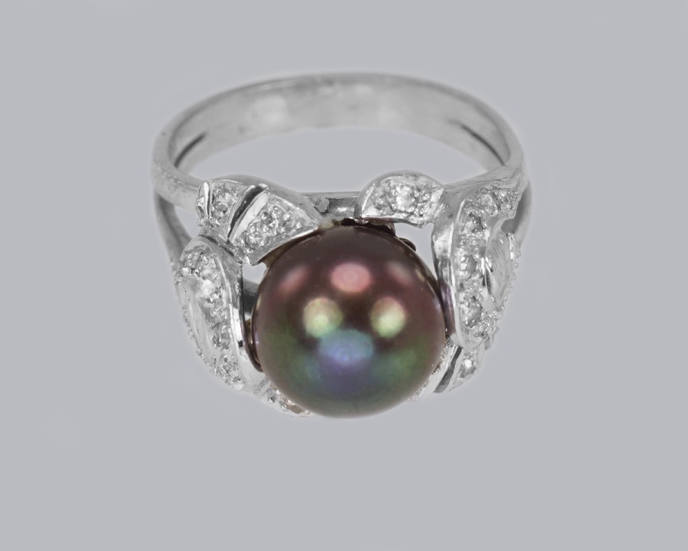 Tahitian Pearl & Diamond Ring 18ct Gold 1960's Black Pearl Cocktail Ring View III
