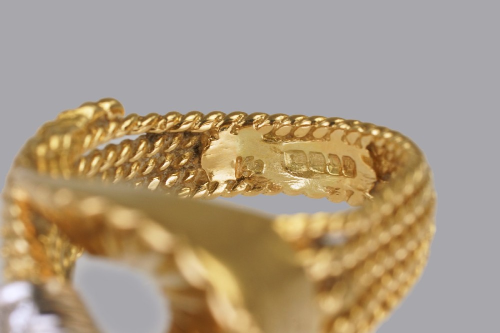 Vintage Kutchinsky Diamond Ring 18ct Gold Dress Ring London 1960's Cocktail Ring View XV