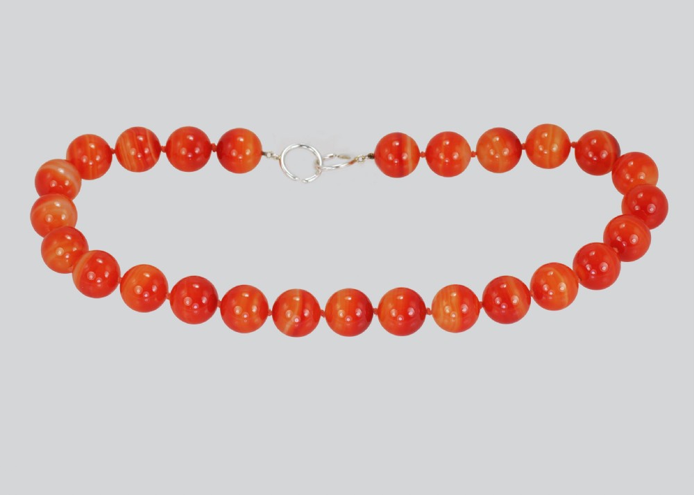 Vintage Tiffany & Co. Paloma Picasso Orange Banded Agate Bead Necklace Silver C C Clasp  View IV