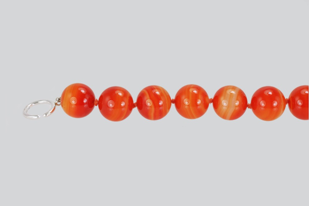 Vintage Tiffany & Co. Paloma Picasso Orange Banded Agate Bead Necklace Silver C C Clasp  View XI