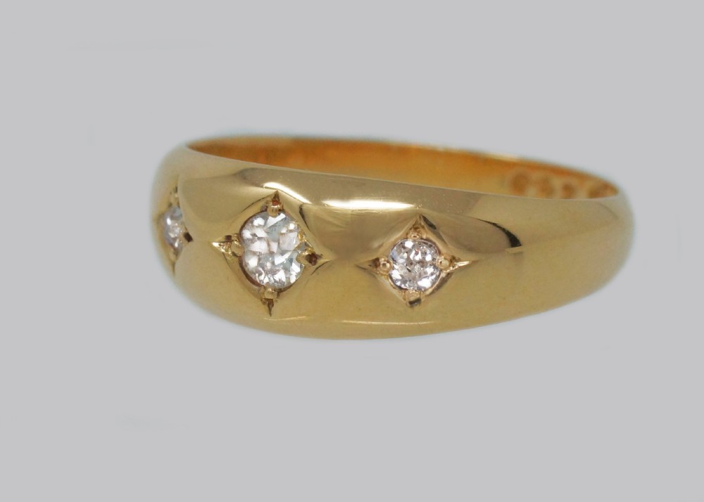 Antique 18ct Gold Old Cut Diamond Gypsy Trilogy Ring Hallmarked Chester 1901  View III