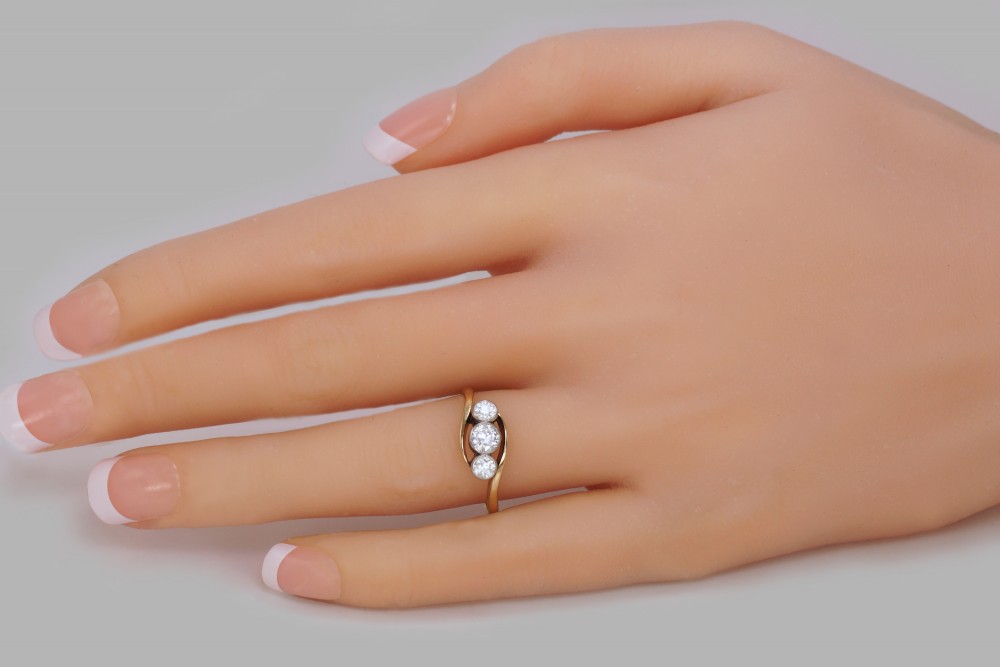 Art Deco Trilogy Ring Antique 0.90ct Old Cut Diamond 18ct Gold 1920's Twist Ring View III