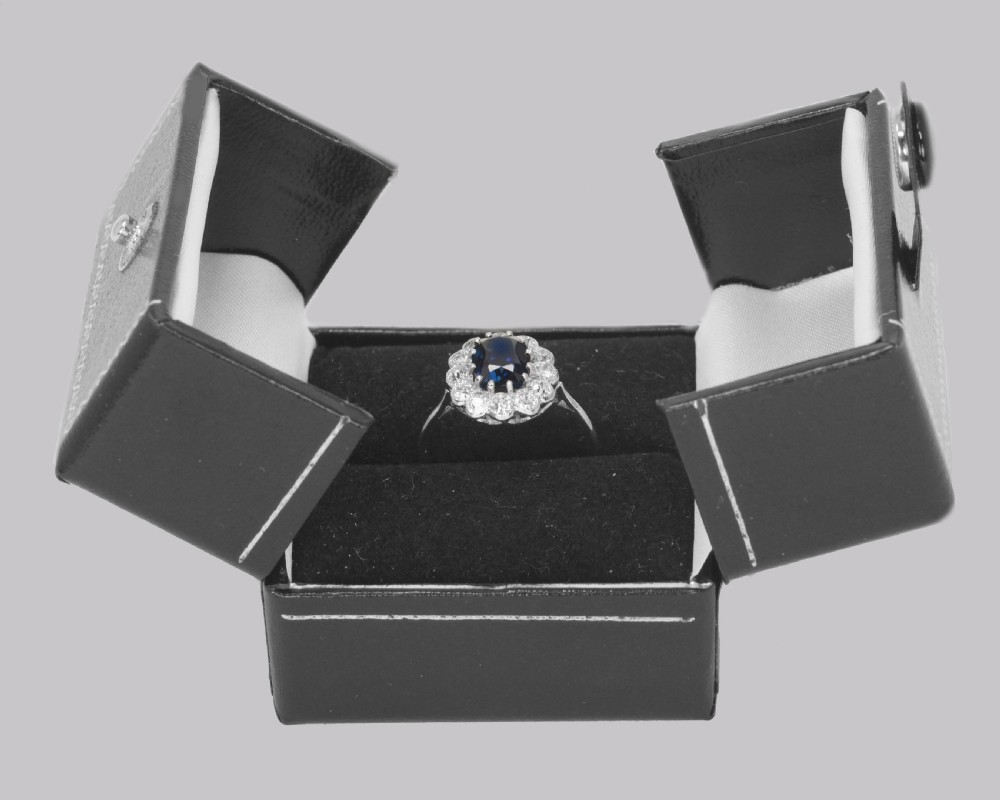 Edwardian  Sapphire & Old Cut Diamond Cluster Ring Vintage 18ct Gold & Platinum Ring View X