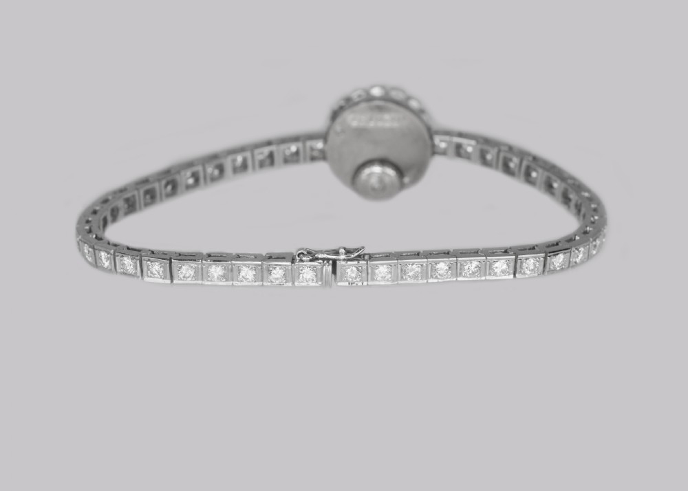 Jaeger-LeCoultre Diamond Bracelet Watch Ladies Vintage 18ct Gold 1950's Watch View VII