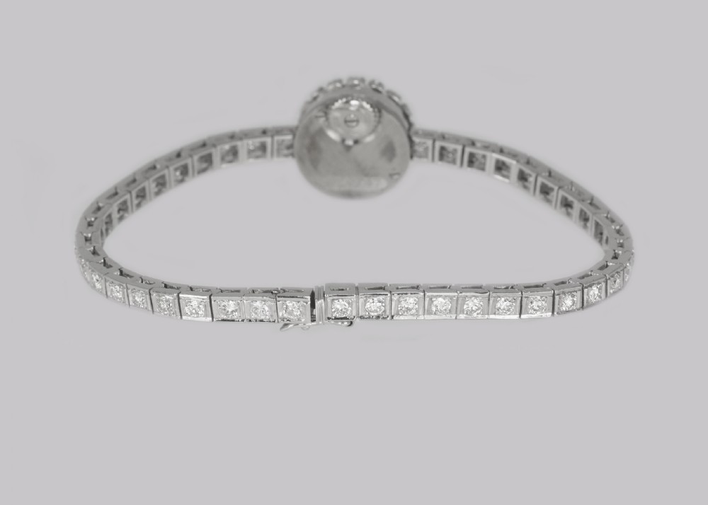 Jaeger-LeCoultre Diamond Bracelet Watch Ladies Vintage 18ct Gold 1950's Watch View VIII