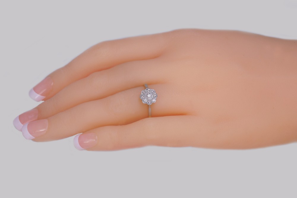 Antique 18ct Gold Diamond Cluster Ring Vintage Edwardian Platinum Daisy Ring View II