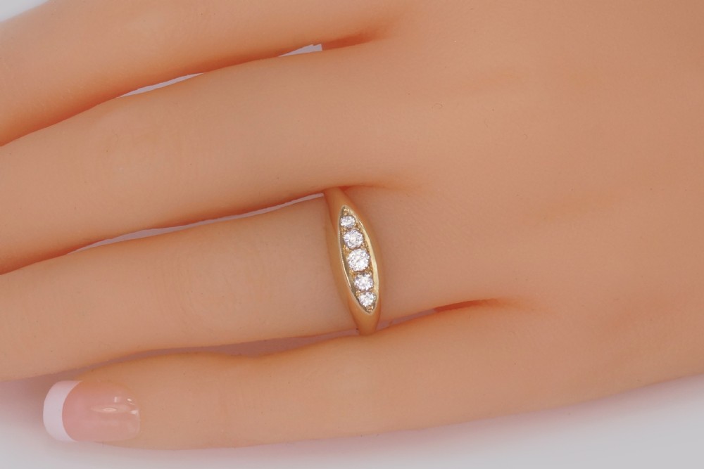 Victorian Old Cut Diamond 18ct Gold 5 Stone Antique Boat Ring Hallmarked Birmingham 1899 View IX