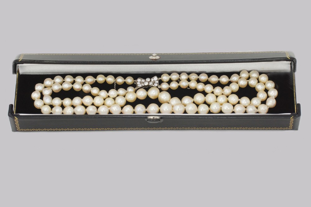 Vintage Pearl Necklace with 9ct Gold Diamanté Bow Clasp Two Strand 15