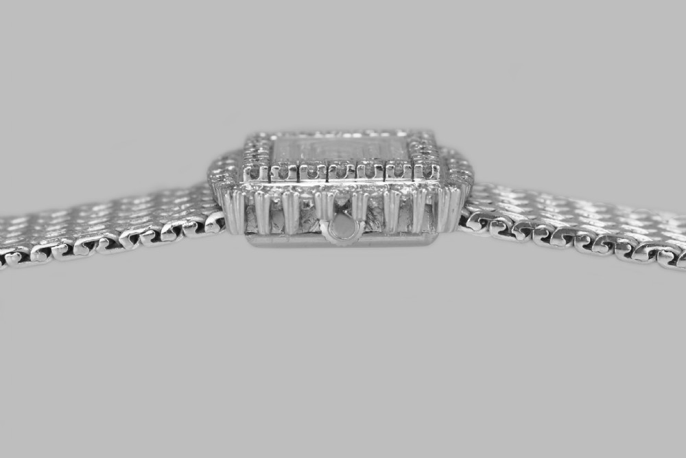 Vintage Omega Diamond Bracelet Watch Ladies 9ct Gold 1960's 1.20ct diamond Watch View VIII