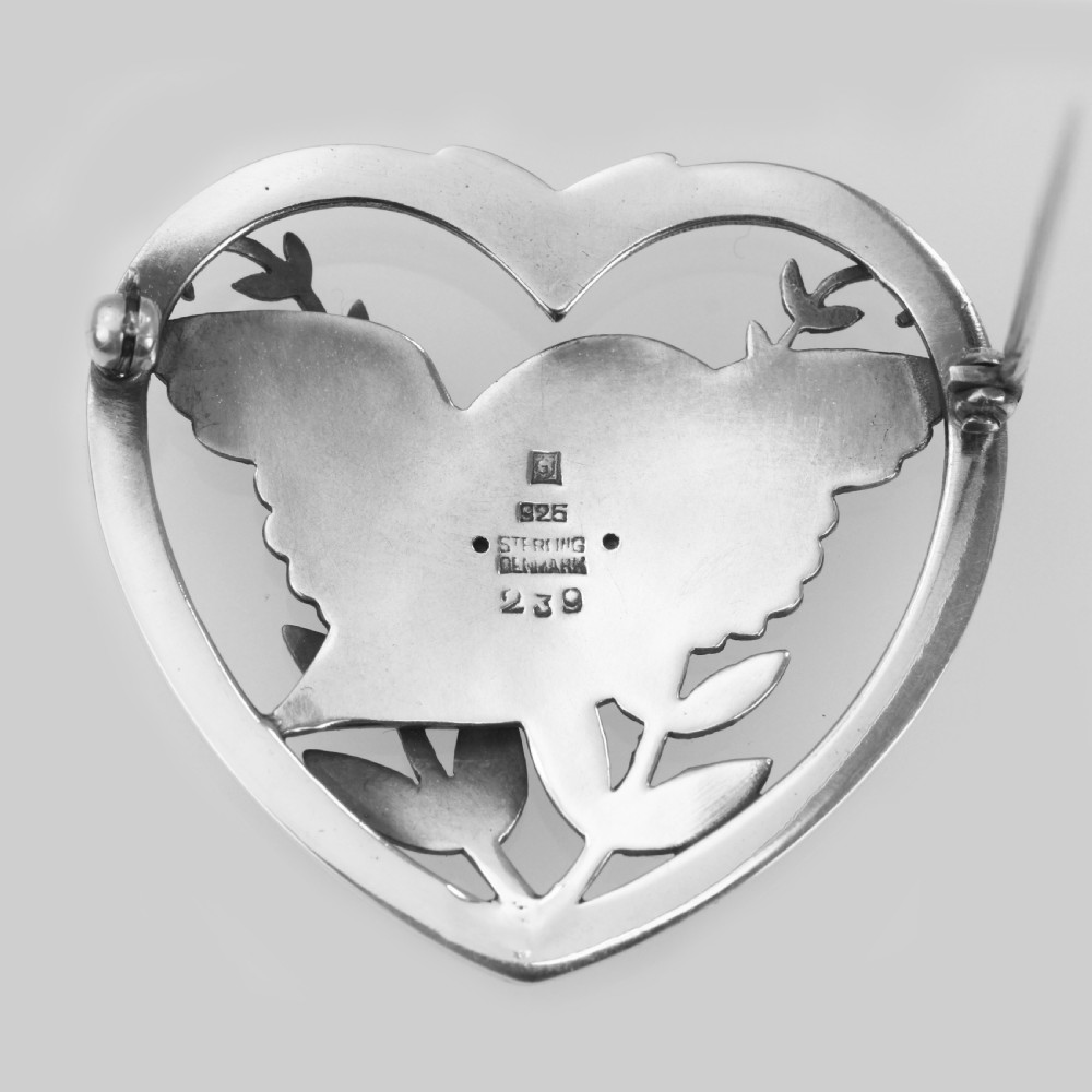Vintage Georg Jensen Robin in a Heart Brooch Arno Malinowski 1940s Silver 283 Brooch View III