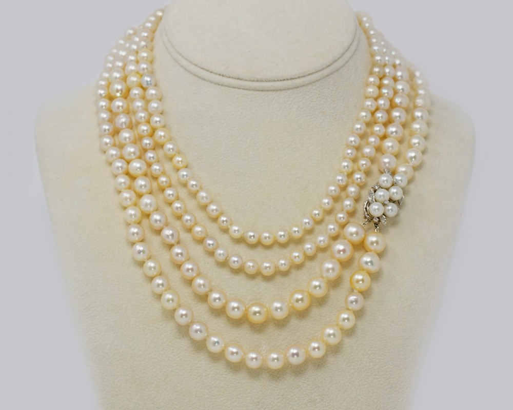 1930s Pearl Necklace 36