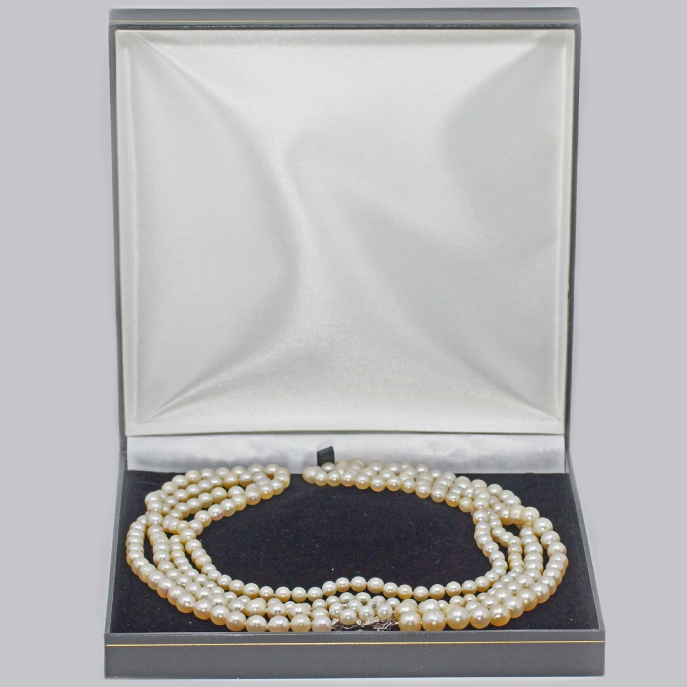 1930s Pearl Necklace 36
