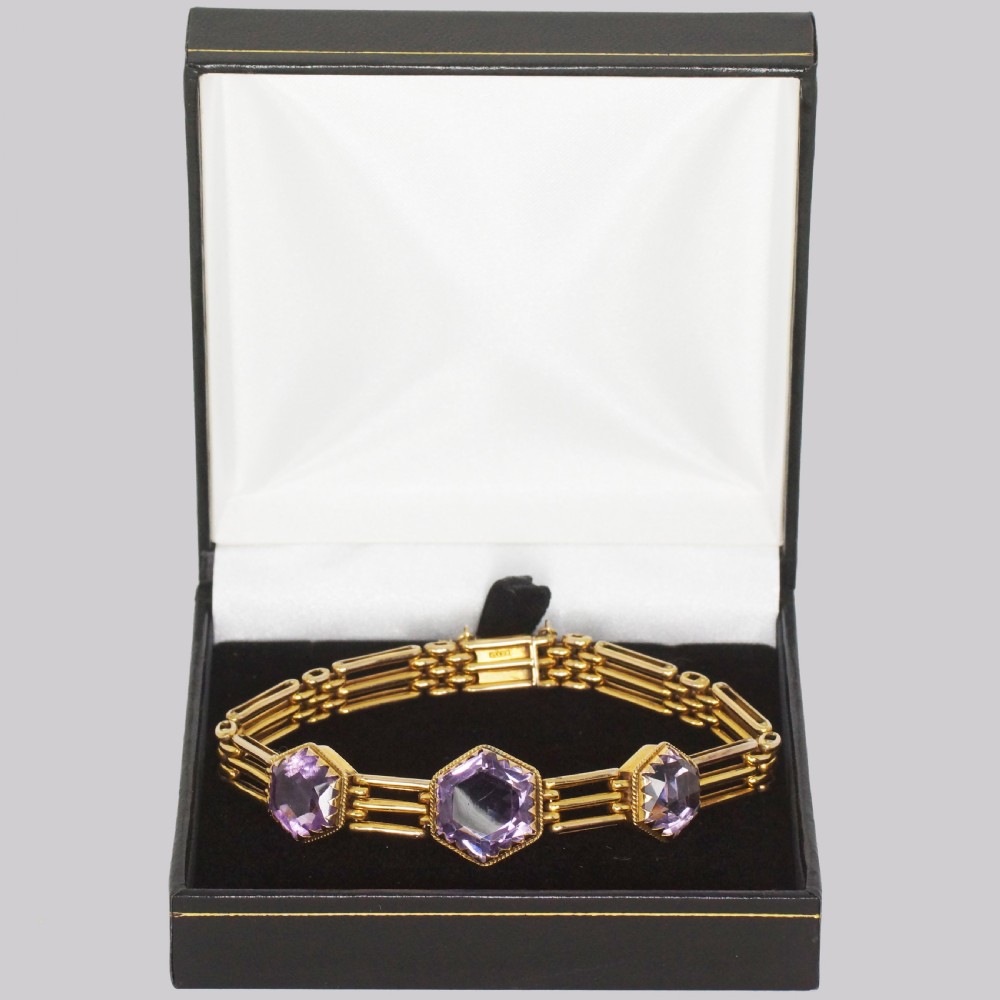 Victorian Amethyst Gate Link Bracelet 9ct Gold Antique Three Bar Bracelet Circa 1900 View VII
