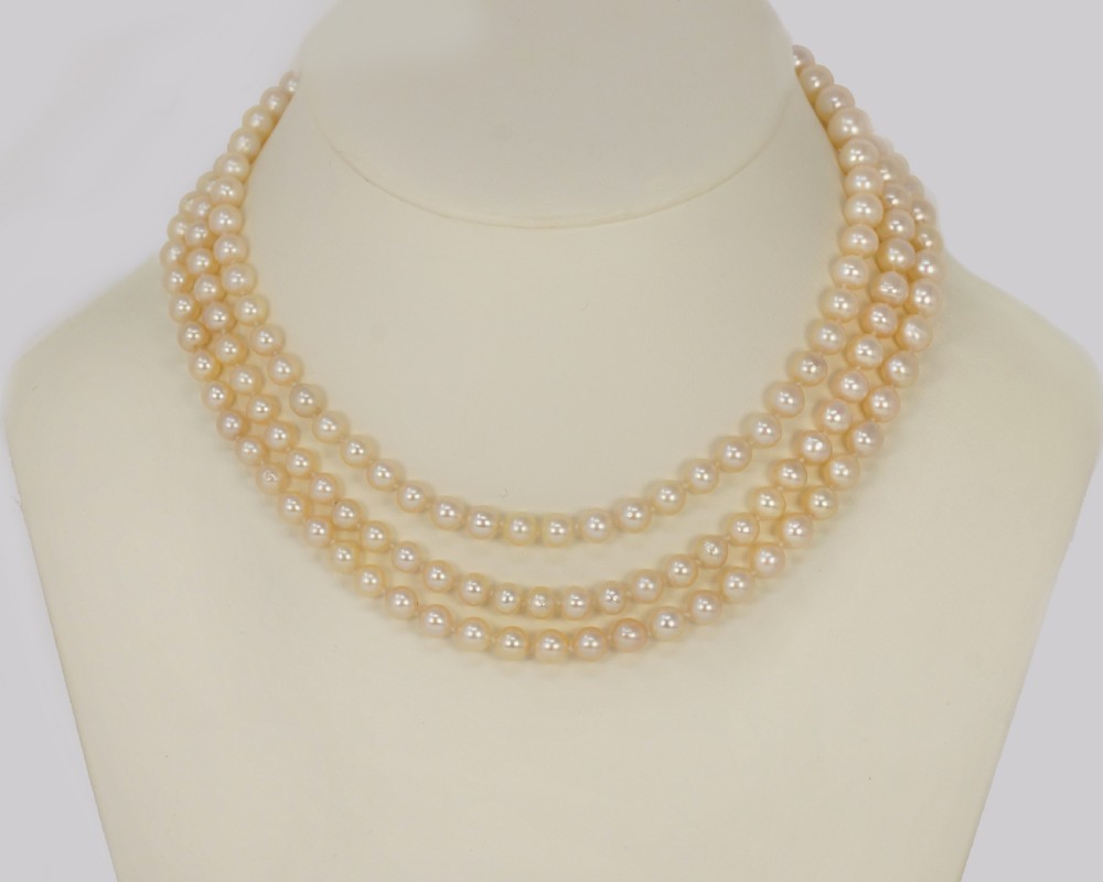Vintage Pearl Necklace with 1.00ct Diamond Emerald Clasp 3 Strand 1940's Pearl Choker View VII