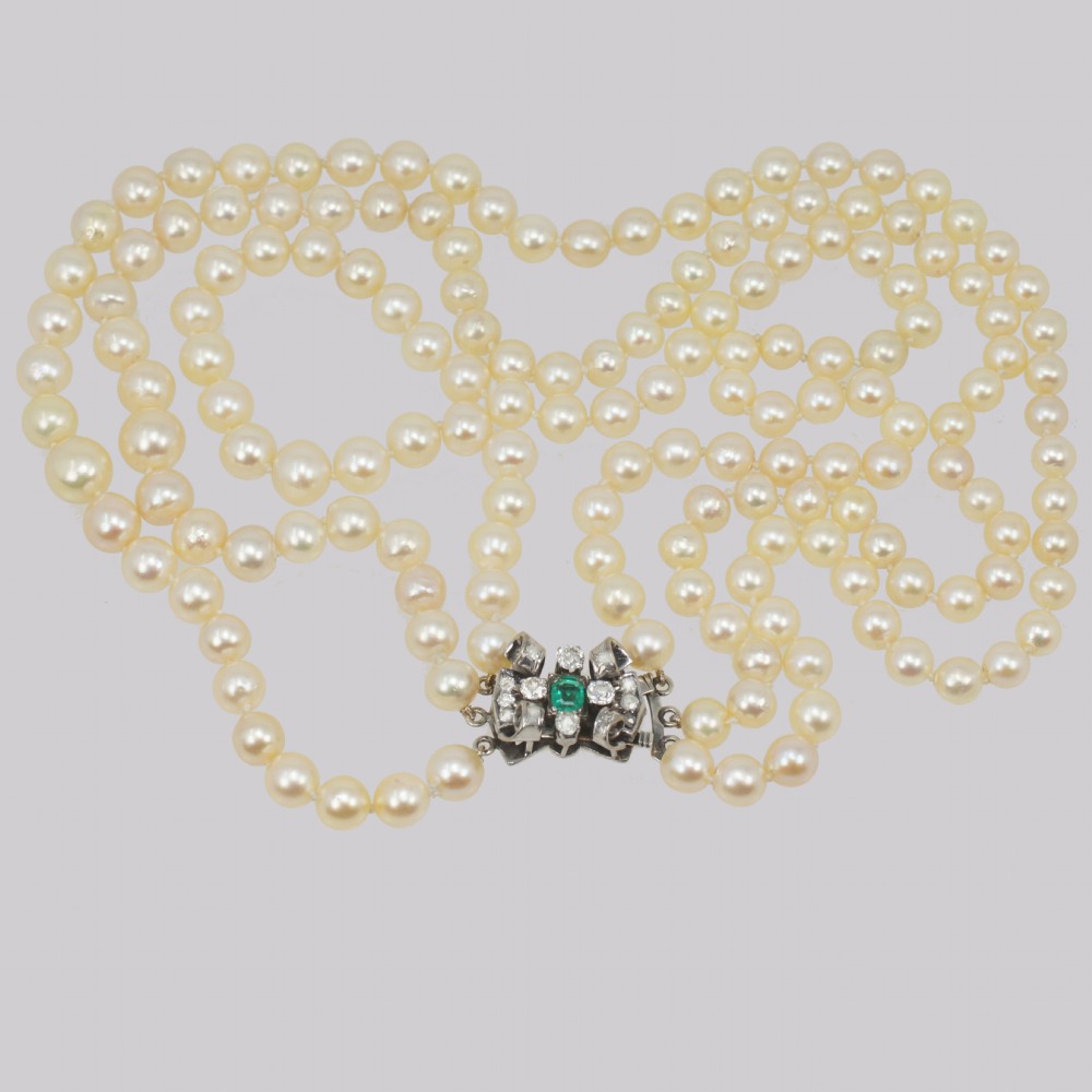 Vintage Pearl Necklace with 1.00ct Diamond Emerald Clasp 3 Strand 1940's Pearl Choker View XII