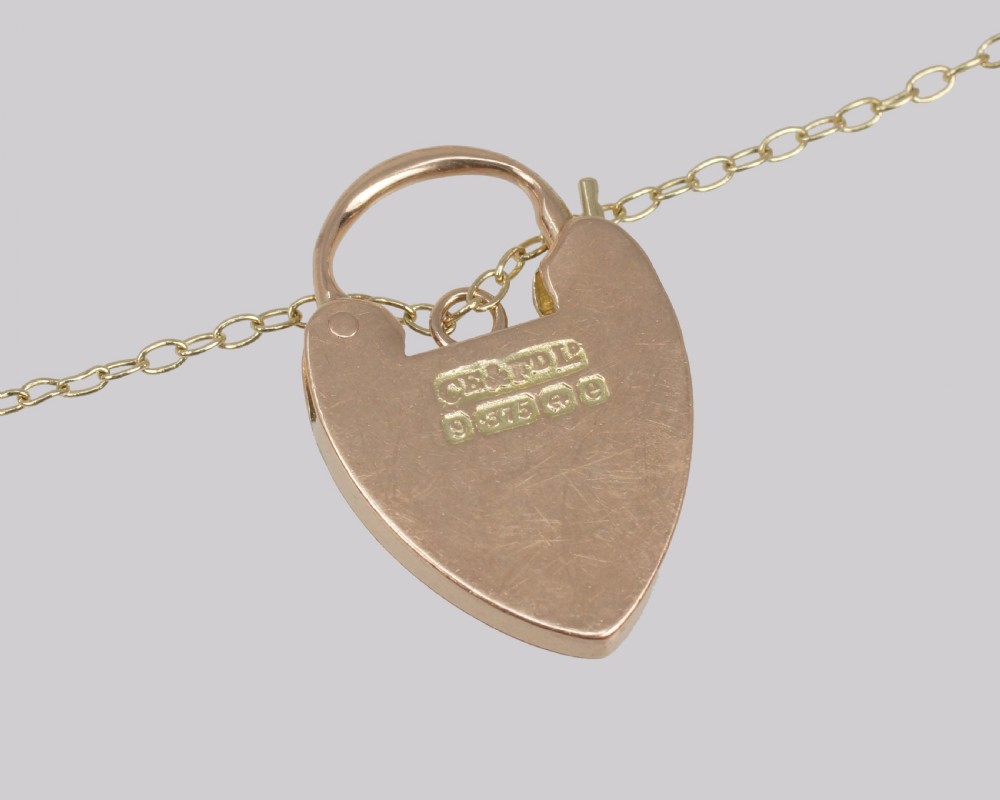 Antique Curb Link Bracelet Heart Padlock Edwardian 9ct Rose Gold Hallmarked 1903 View IV