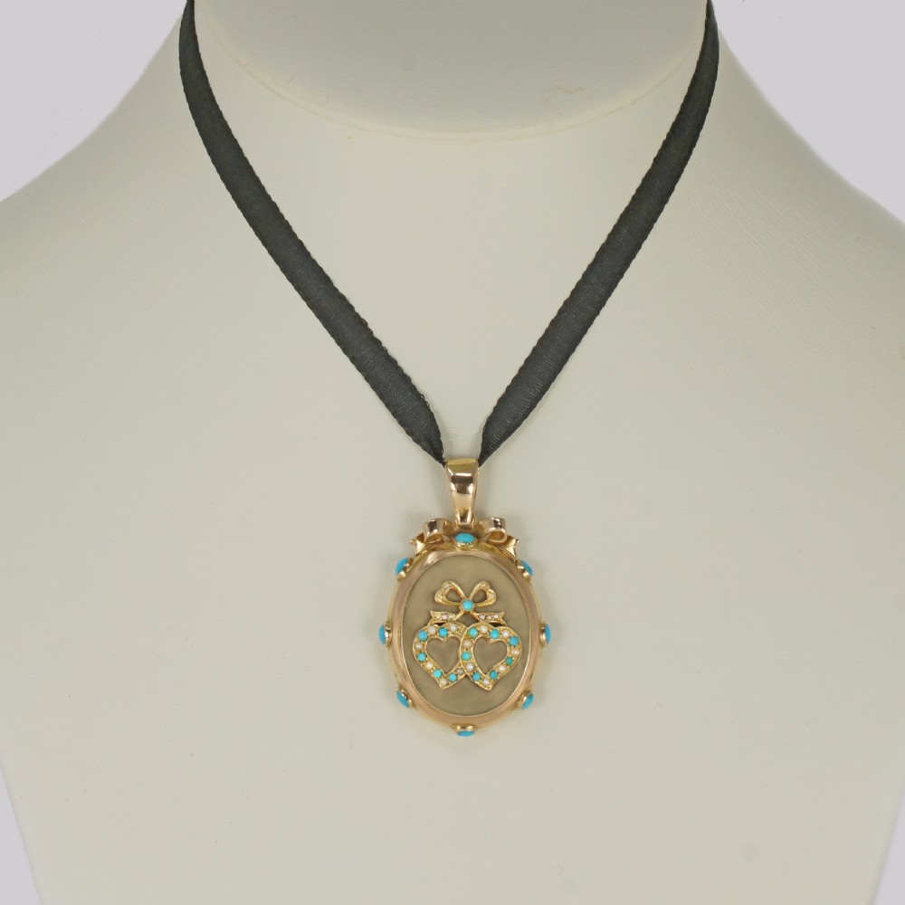 Victorian Locket Turquoise & Pearl 18ct Gold Photo Locket Witches Heart Pendant Circa 1880 View II