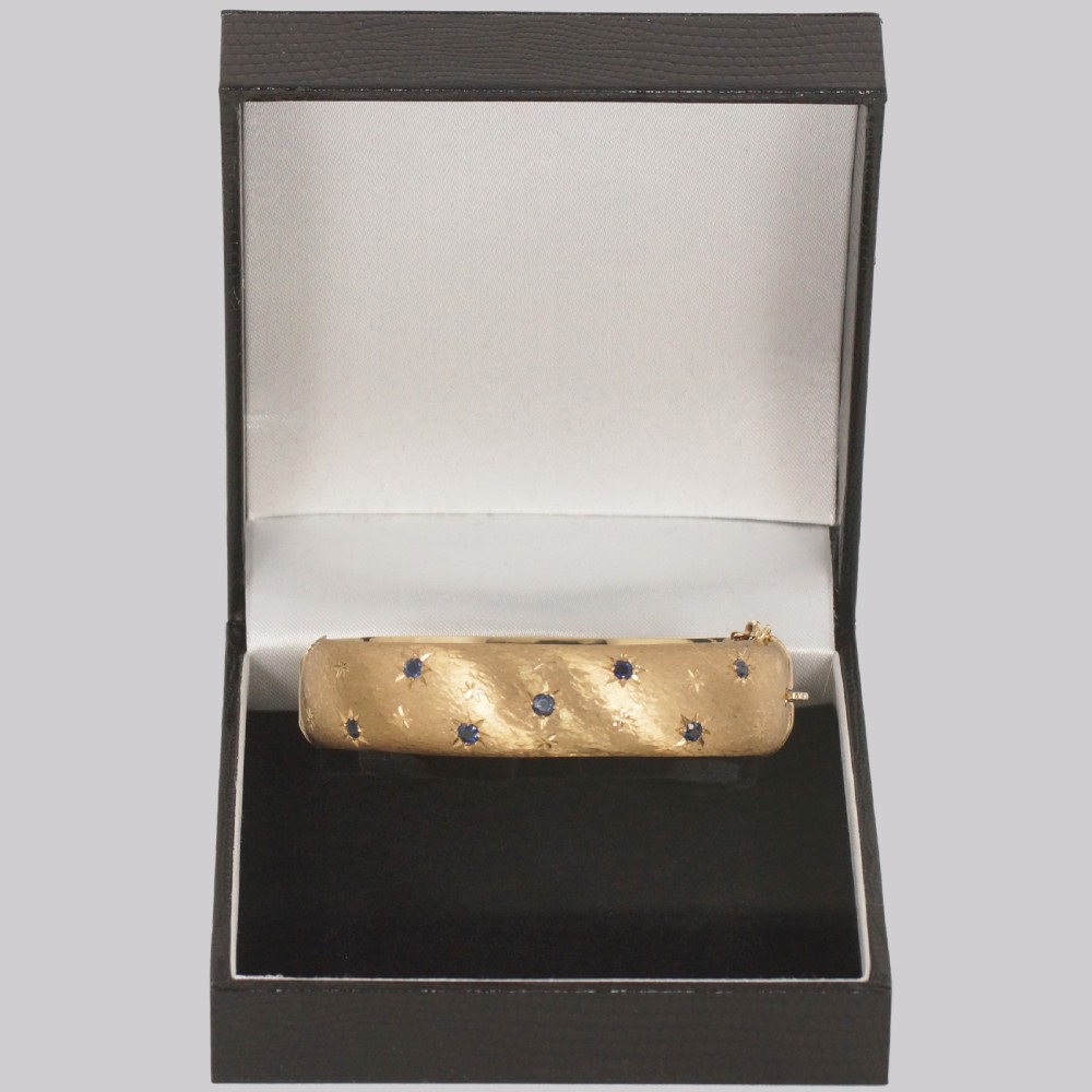 Cropp & Farr Sapphire Bangle Hallmarked 9ct Gold 1967 Wide Heavy 27gm Vintage Bangle  View IX