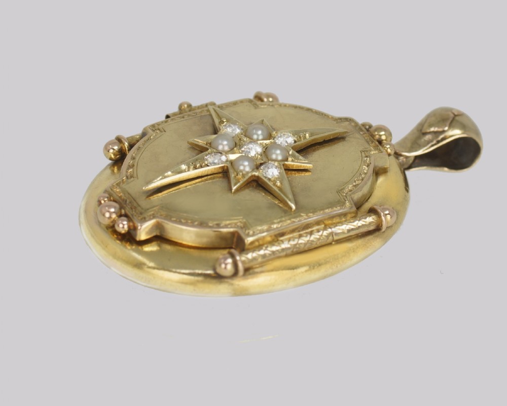Victorian Old Cut Diamond & Pearl Locket 18ct Gold Star Motif Photo Locket View V