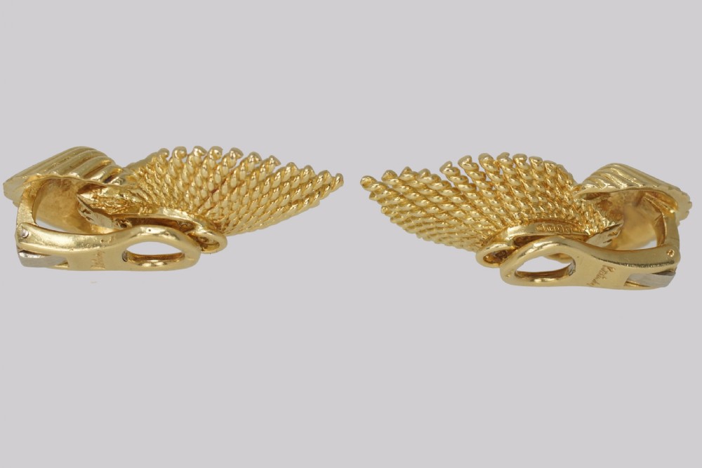 Vintage Kutchinsky Earrings 1960's 18ct Gold Abstract Floral Kutchinsky ear clips London 1962 View VI