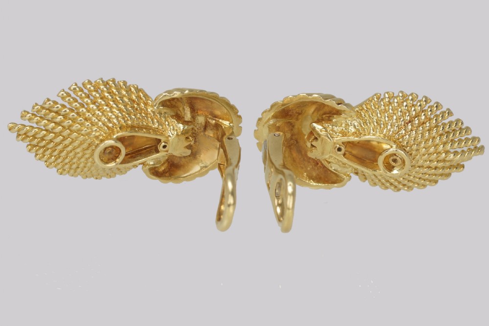 Vintage Kutchinsky Earrings 1960's 18ct Gold Abstract Floral Kutchinsky ear clips London 1962 View VII