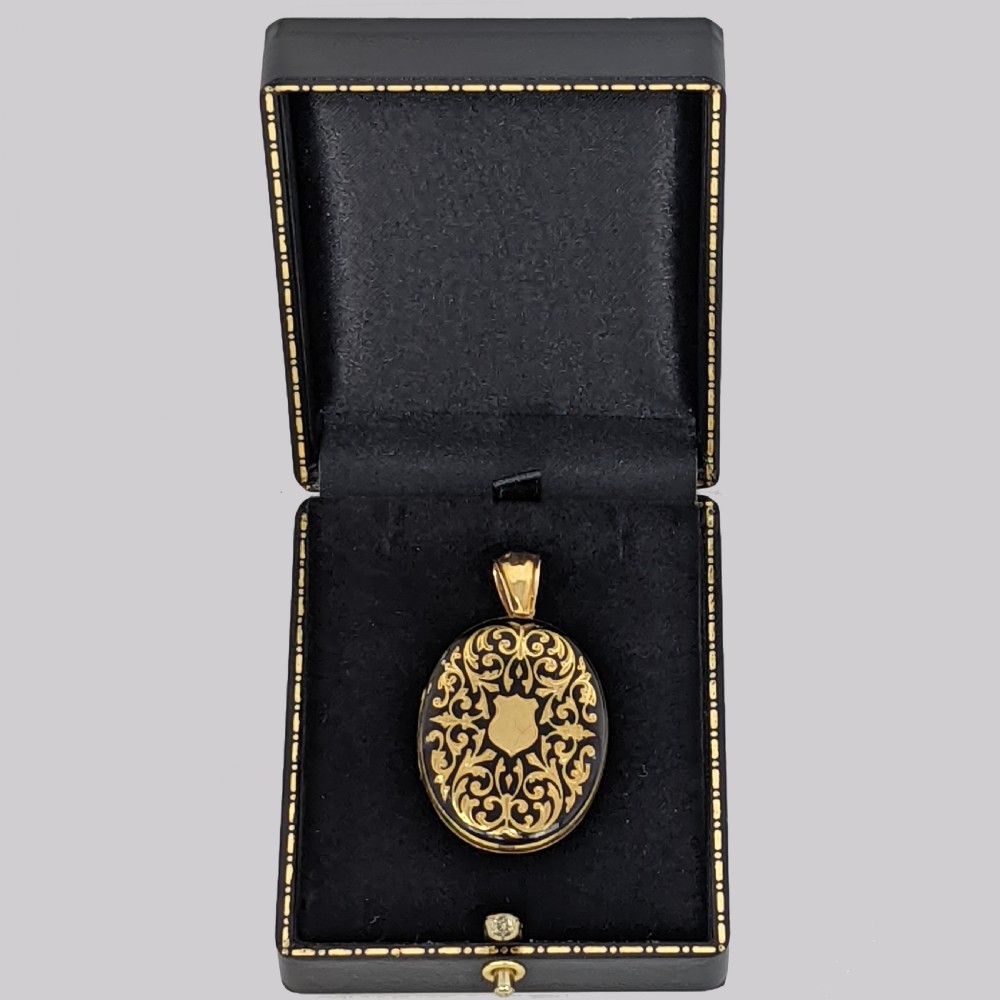 Victorian 18ct Gold Enamel Mourning Locket Antique Hinged Large Ornate Photo Locket View IV