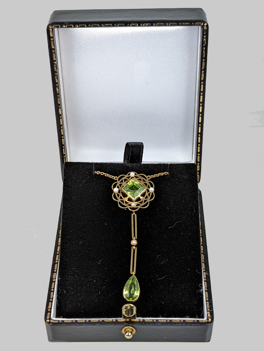 Edwardian Peridot & Seed Pearl Necklace 15ct Gold Antique Pendant Necklace circa 1905 View V