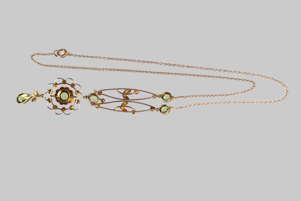 Edwardian Peridot & Seed Pearl Necklace Antique 9ct Gold Floral Necklace View III