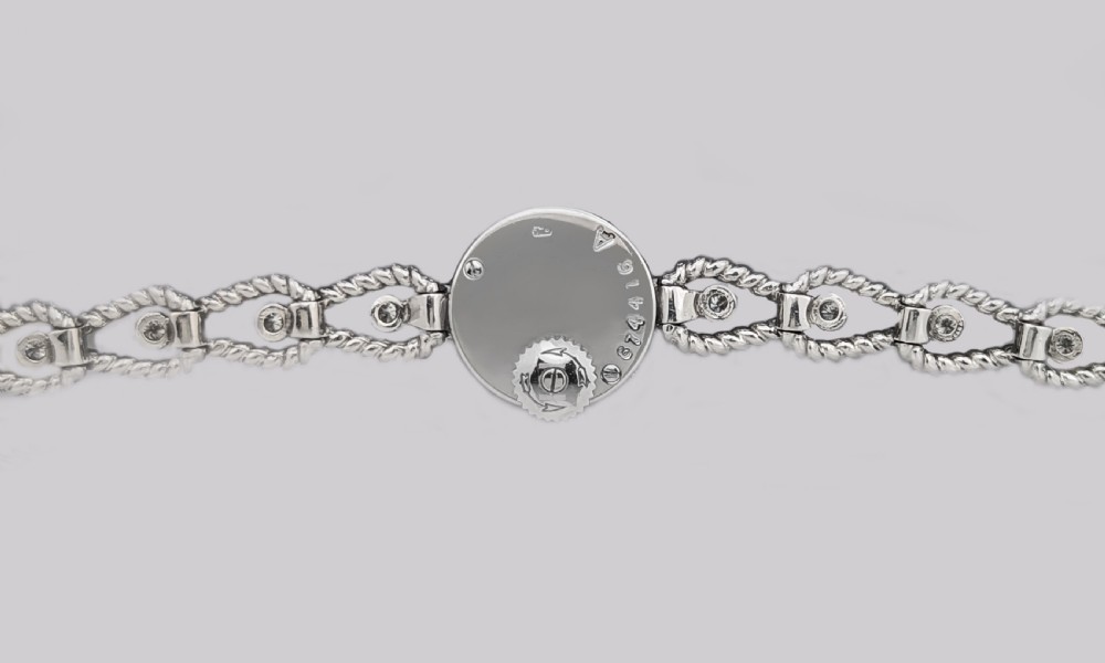 Jaeger-LeCoultre Diamond Bracelet Watch Ladies Vintage 18ct Gold 1950s Watch View XI