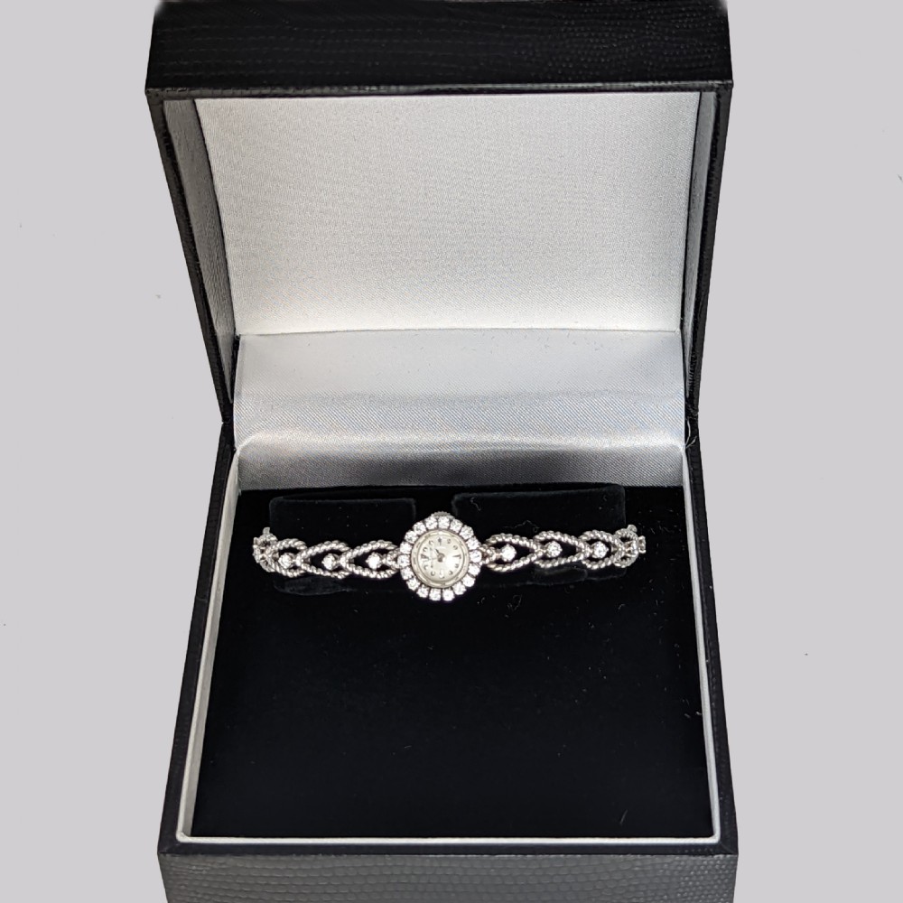 Jaeger-LeCoultre Diamond Bracelet Watch Ladies Vintage 18ct Gold 1950s Watch View XII