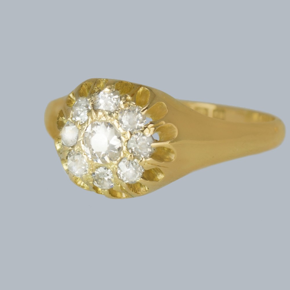 18ct GOLD OLD MINE CUT DIAMOND CLUSTER RING Hallmarked London 1911 Antique Ring View IV