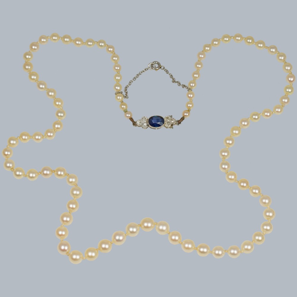 VINTAGE PEARL NECKLACE Sapphire Diamond Clasp 1930s Single Strand Antique Pearl Necklace