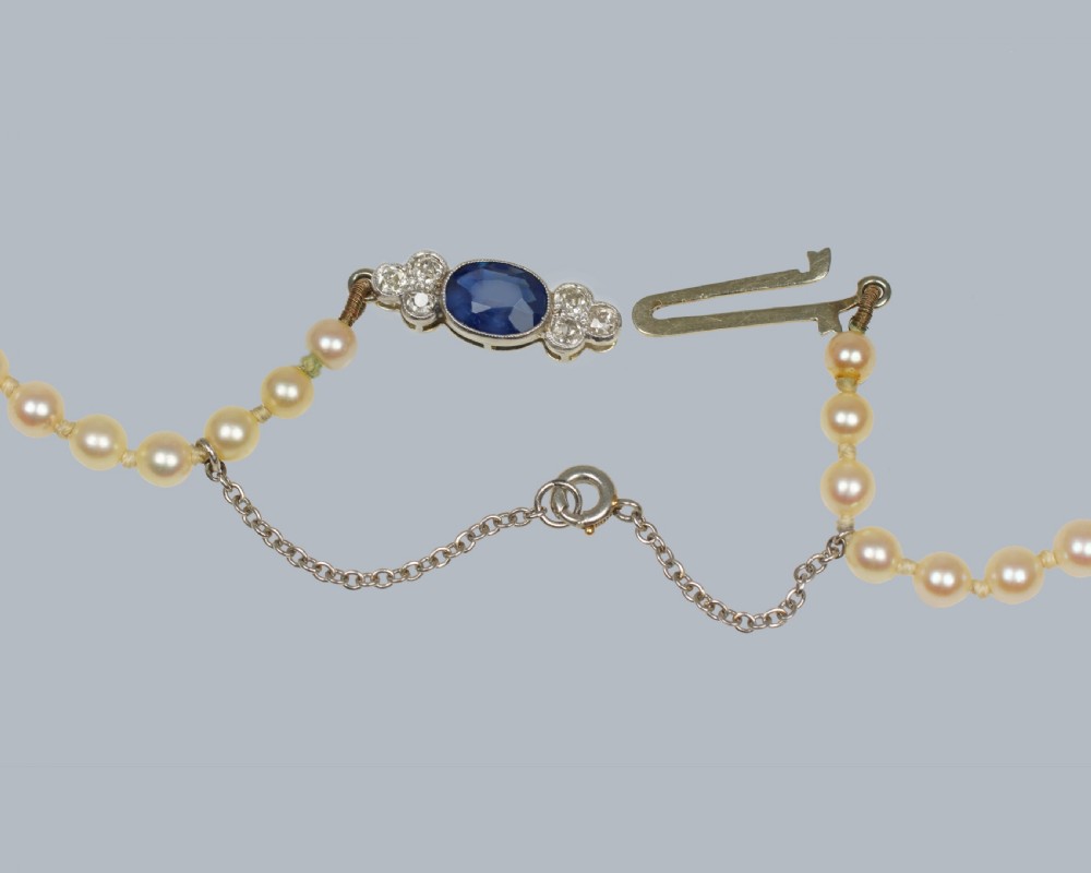 VINTAGE PEARL NECKLACE Sapphire Diamond Clasp 1930s Single Strand Antique Pearl Necklace View V