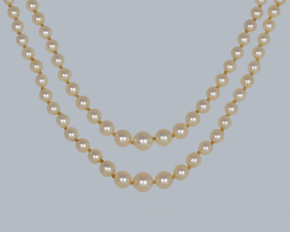 Vintage 2 Row Pearl Necklace 9ct Gold Diamond Clasp 1950s Double Strand Pearls  Hallmarked Birmingham 1955  View IV