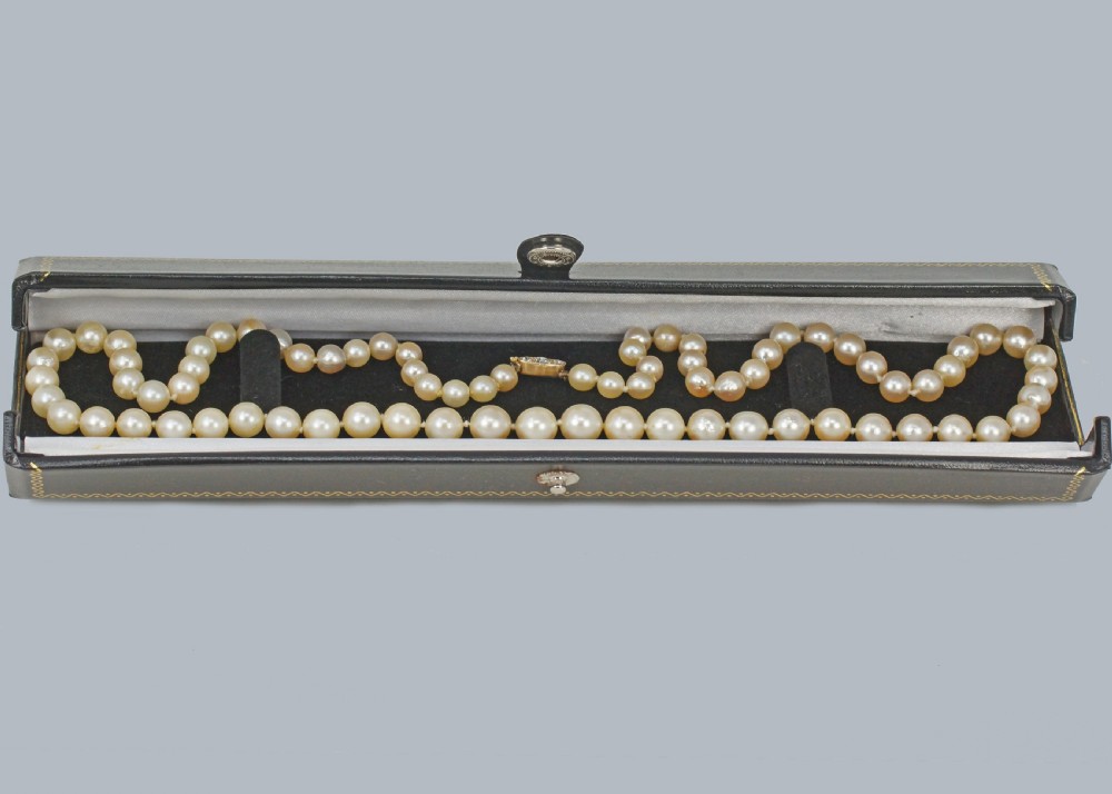ANTIQUE PEARL NECKLACE OLD CUT DIAMOND CLASP 1920s Single Strand Vintage Pearls View IV