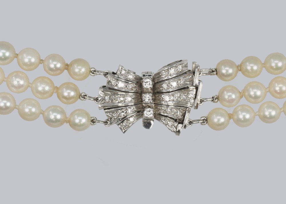 Pearl Necklace with Diamond Clasp Vintage Three Strand 1950s Necklace with AnchorCert Certificate View XI